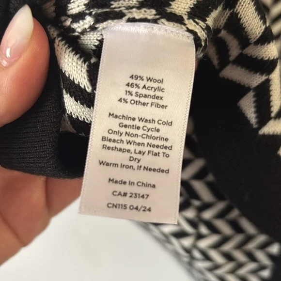 Talbots Plus Black and White Button Sweater - Picture 7 of 7